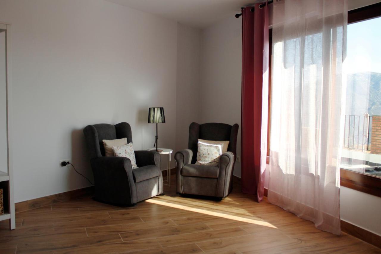 Suite Ember-Fuego Soportujar ภายนอก รูปภาพ