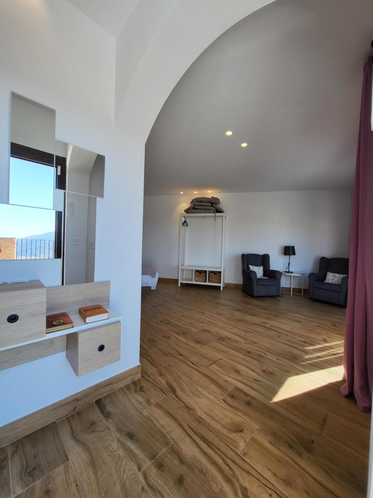 Suite Ember-Fuego Soportujar ภายนอก รูปภาพ