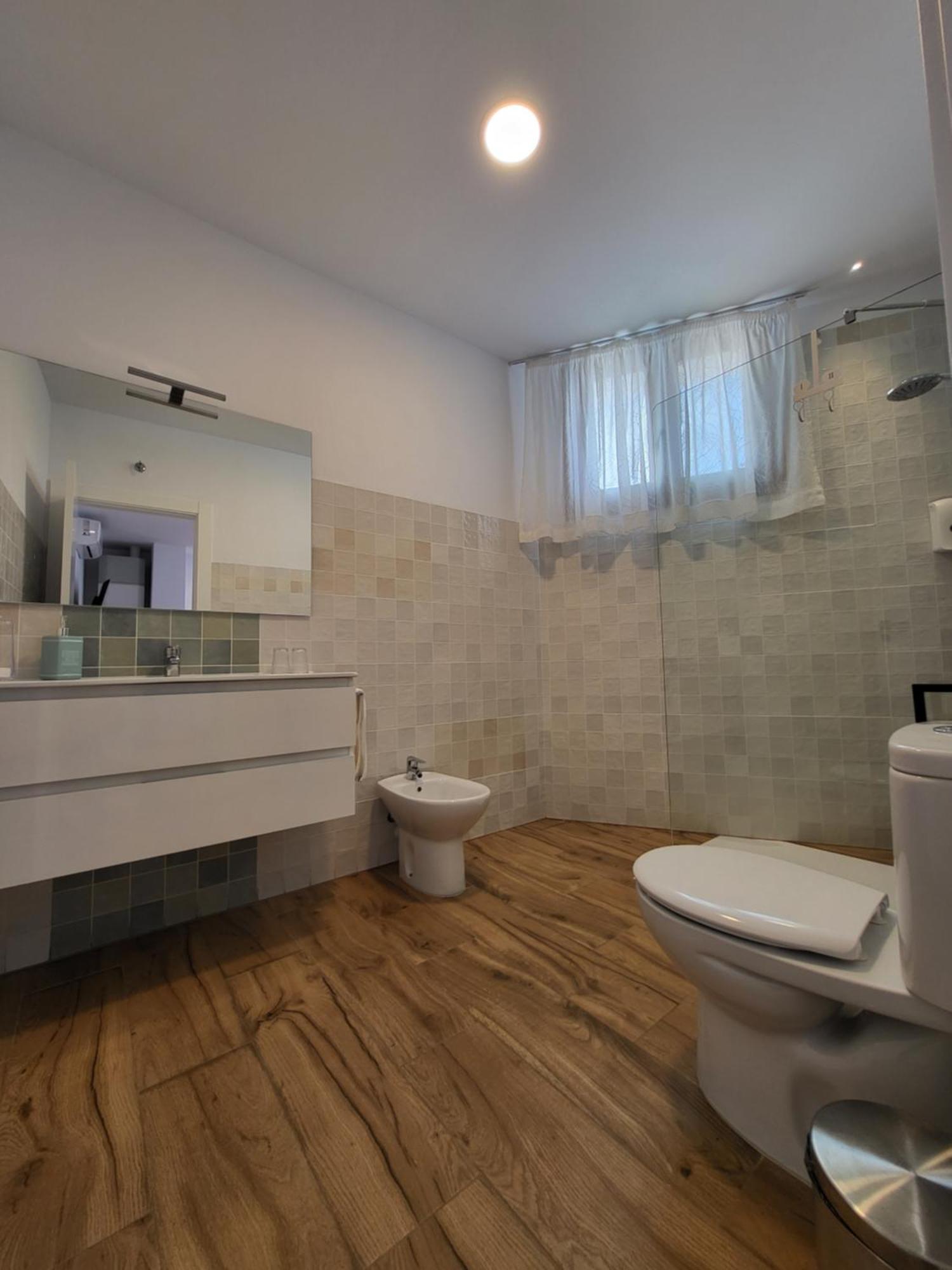 Suite Ember-Fuego Soportujar ภายนอก รูปภาพ